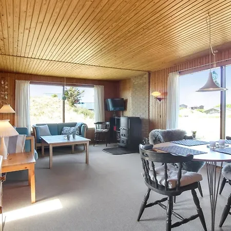 Mira - 375m From The Sea By Interhome 別荘